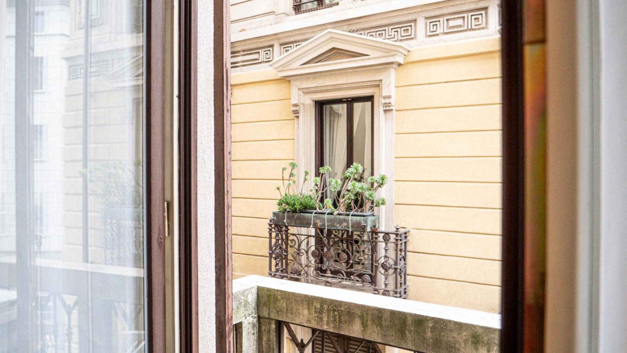 Appartamento Superhouse Piazza Duomo Area Мілан Екстер'єр фото